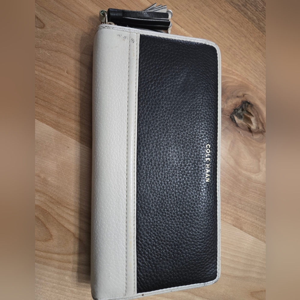 Cole Haan leather wallet black and white leather wallet, lightly used